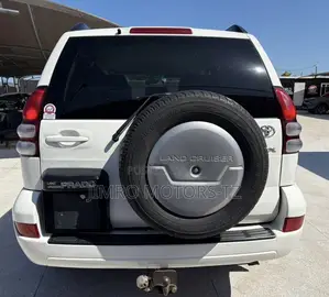 Toyota Land Cruiser Prado 2004 White