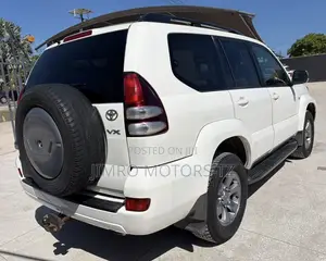 Toyota Land Cruiser Prado 2004 White