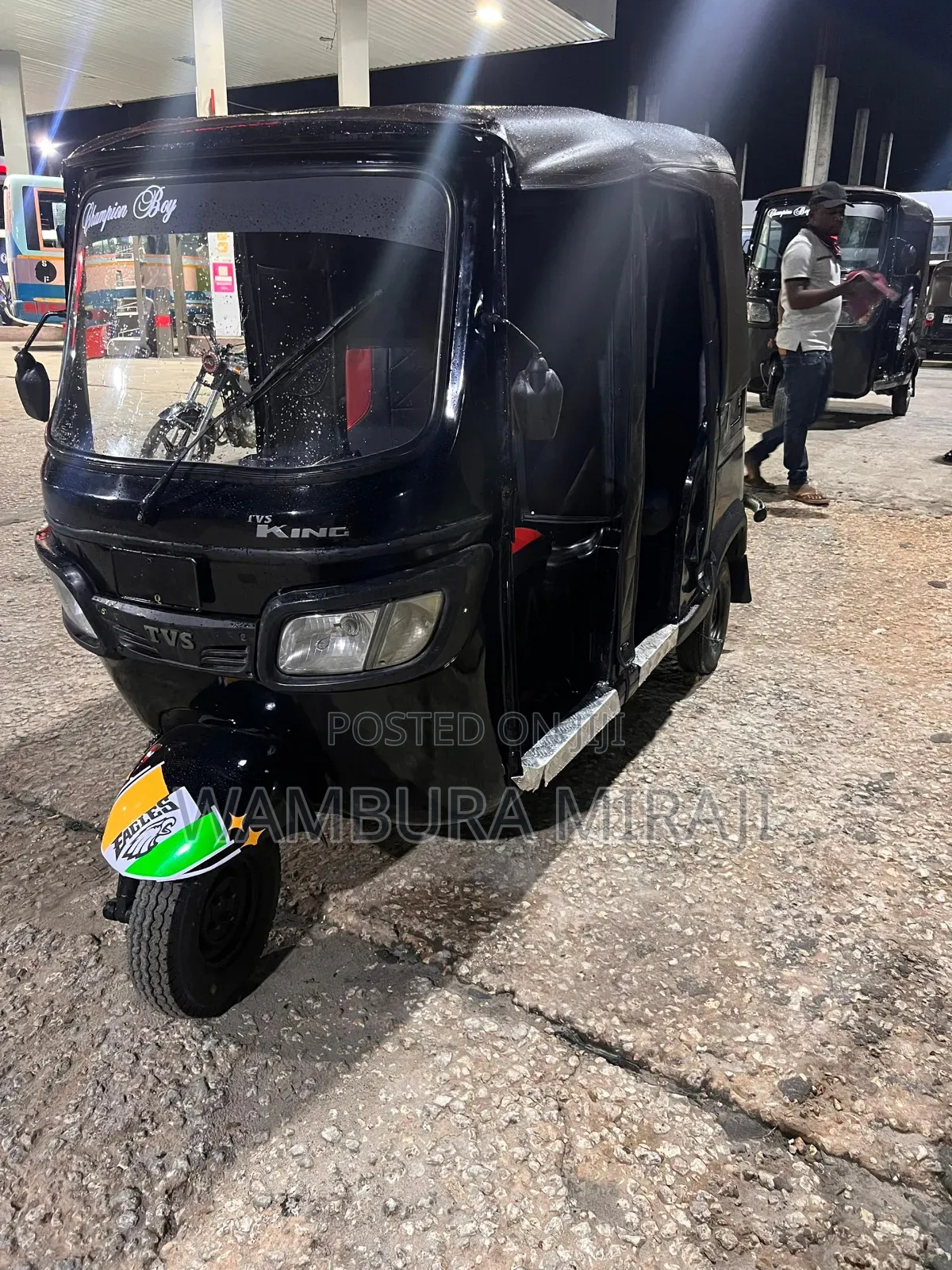 New Bajaj Avenger 220 2025 Black