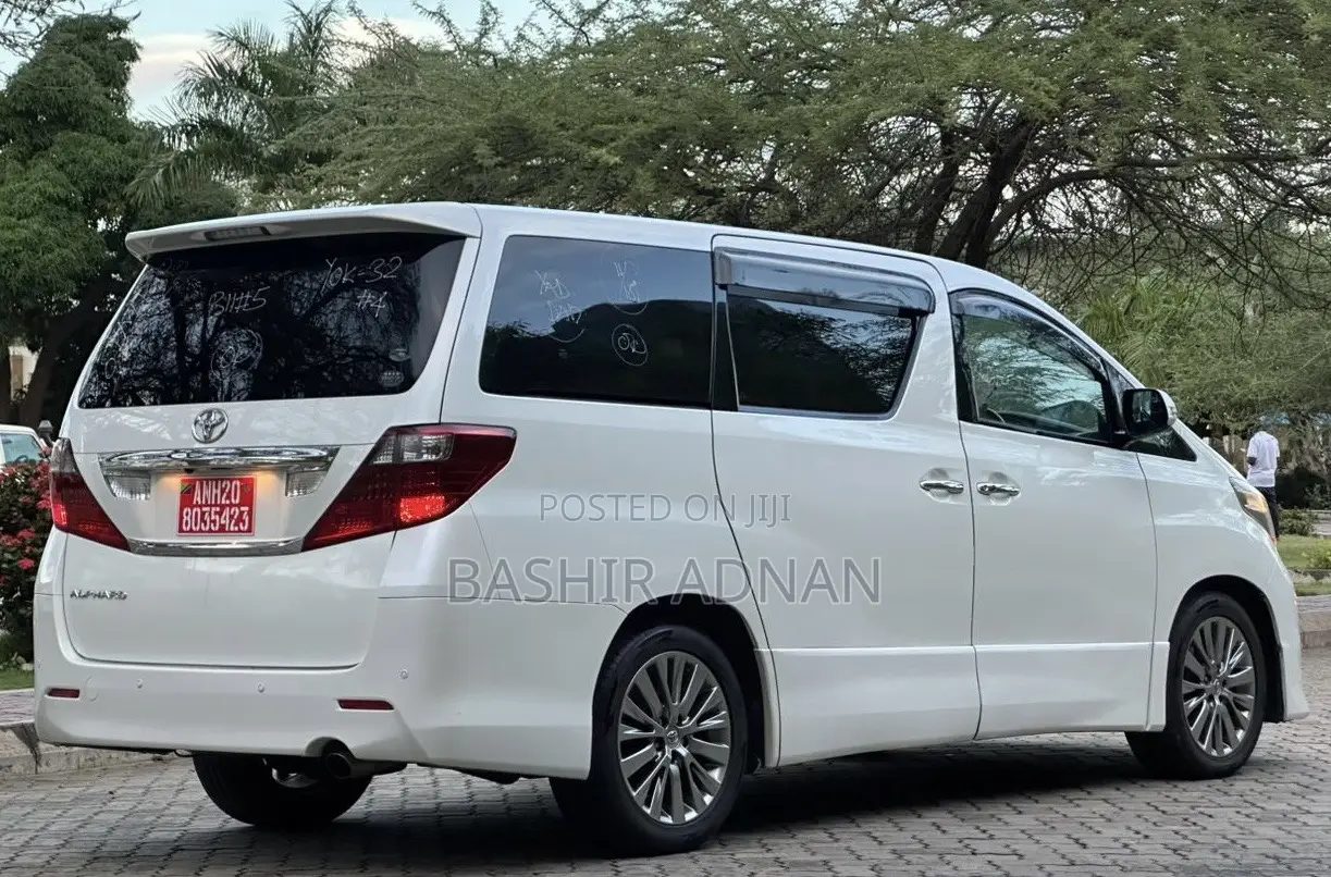 Toyota Alphard 2008 White
