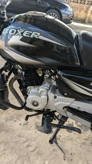 Bajaj Boxer 125 2025 Black
