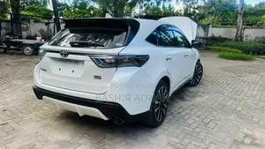 Toyota Harrier Progress Metal & Leather 2016 White