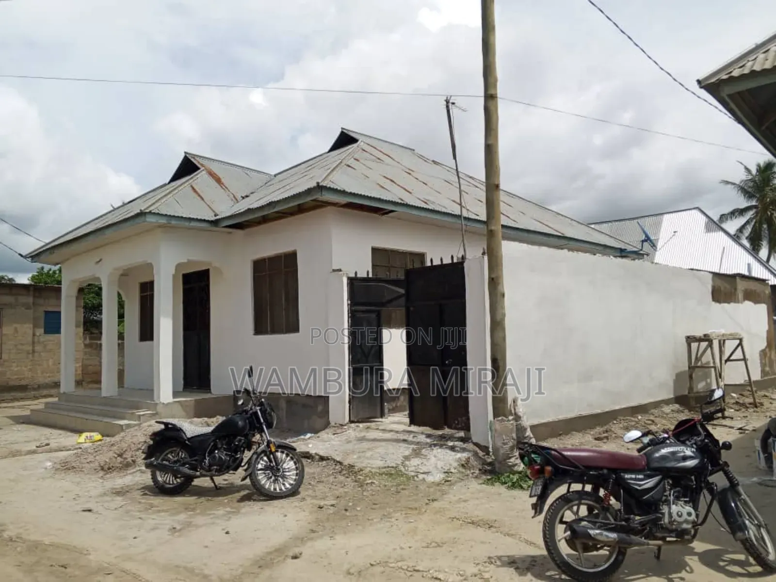 Furnished 3bdrm Block of Flats in Nyumba, Temeke for sale