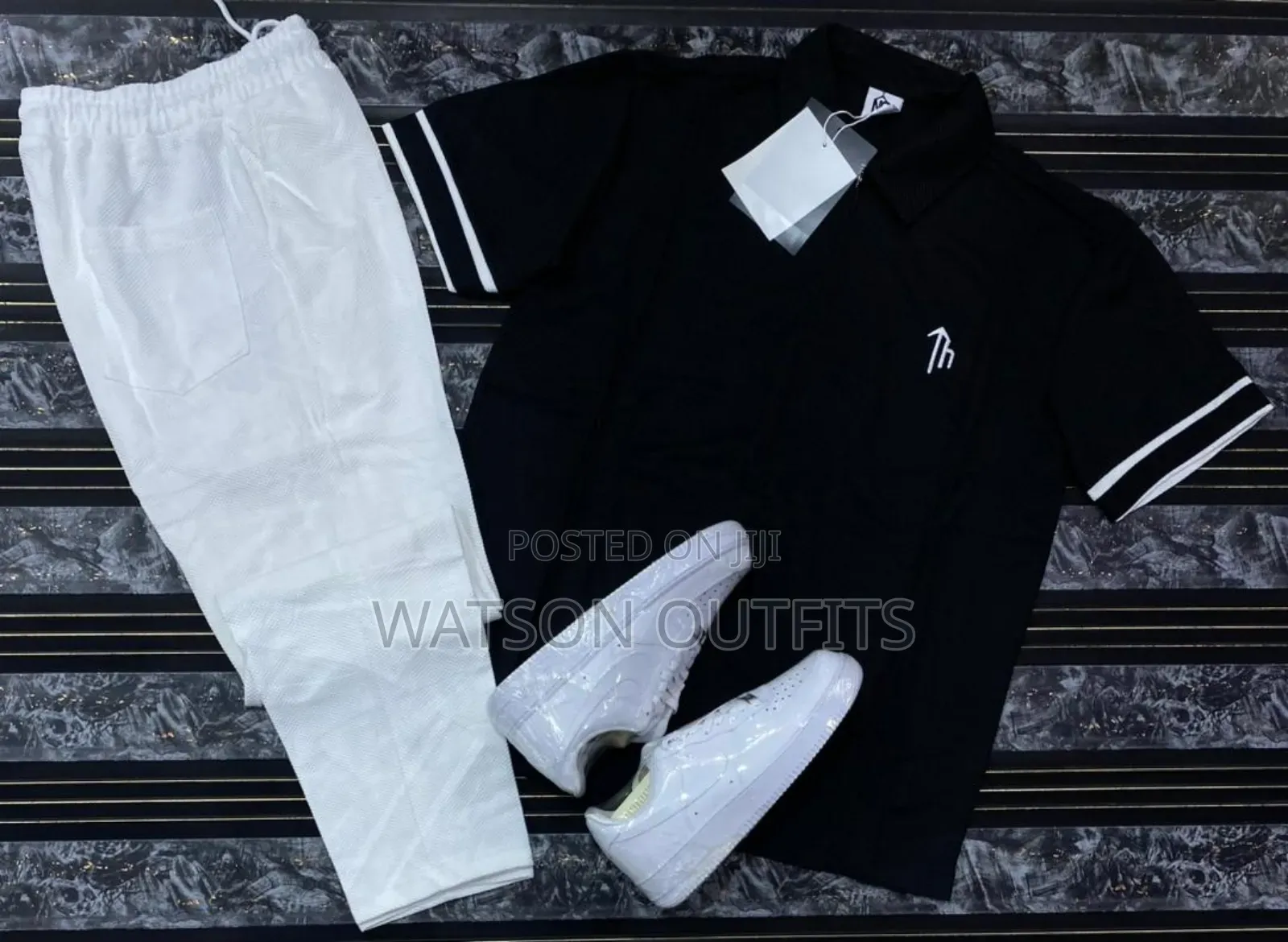 Men's Fulls of T-Shirts and Trousers Delightful Combo Top Quality