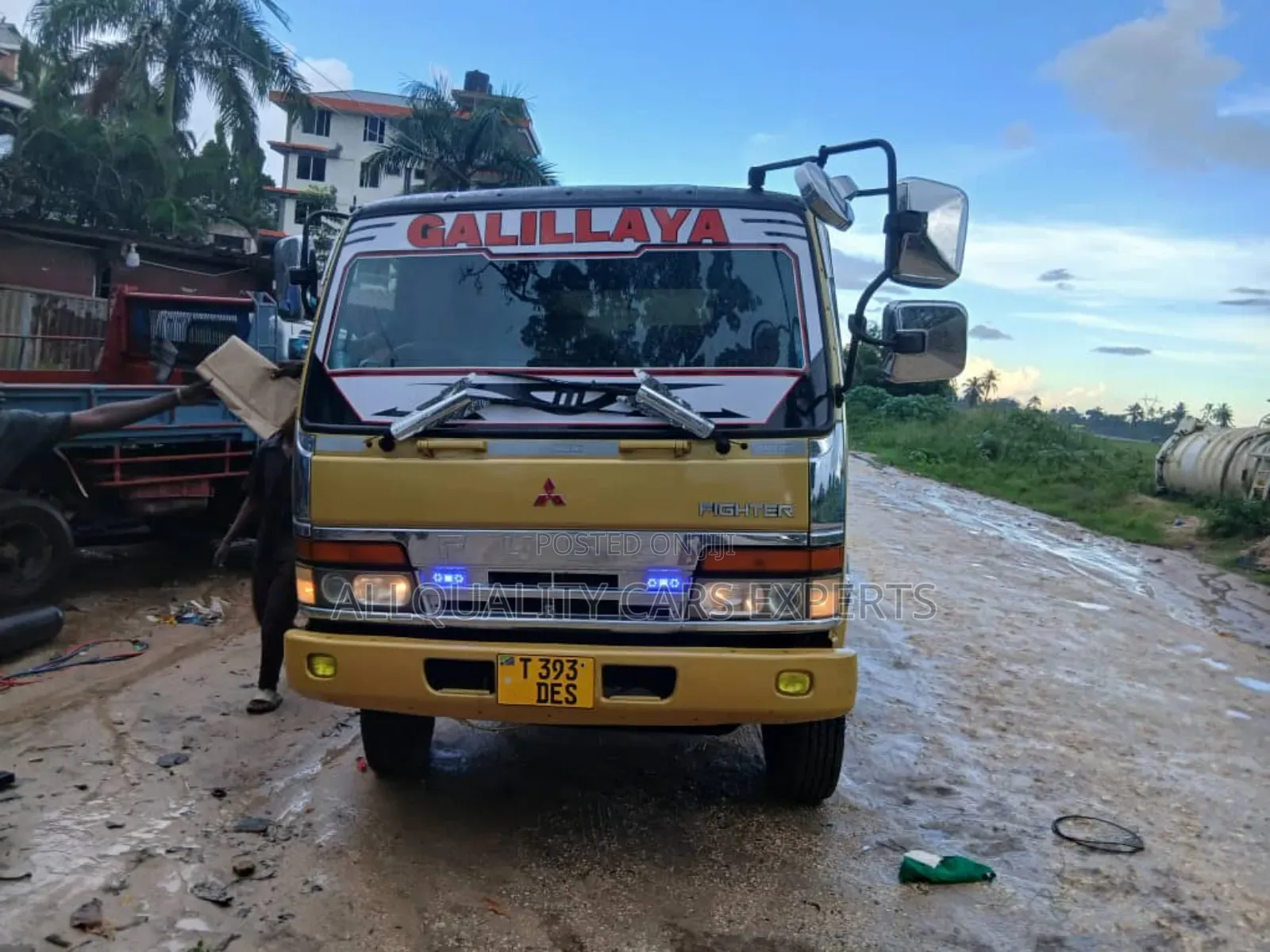 Fuso Tiperr Dump 6d17