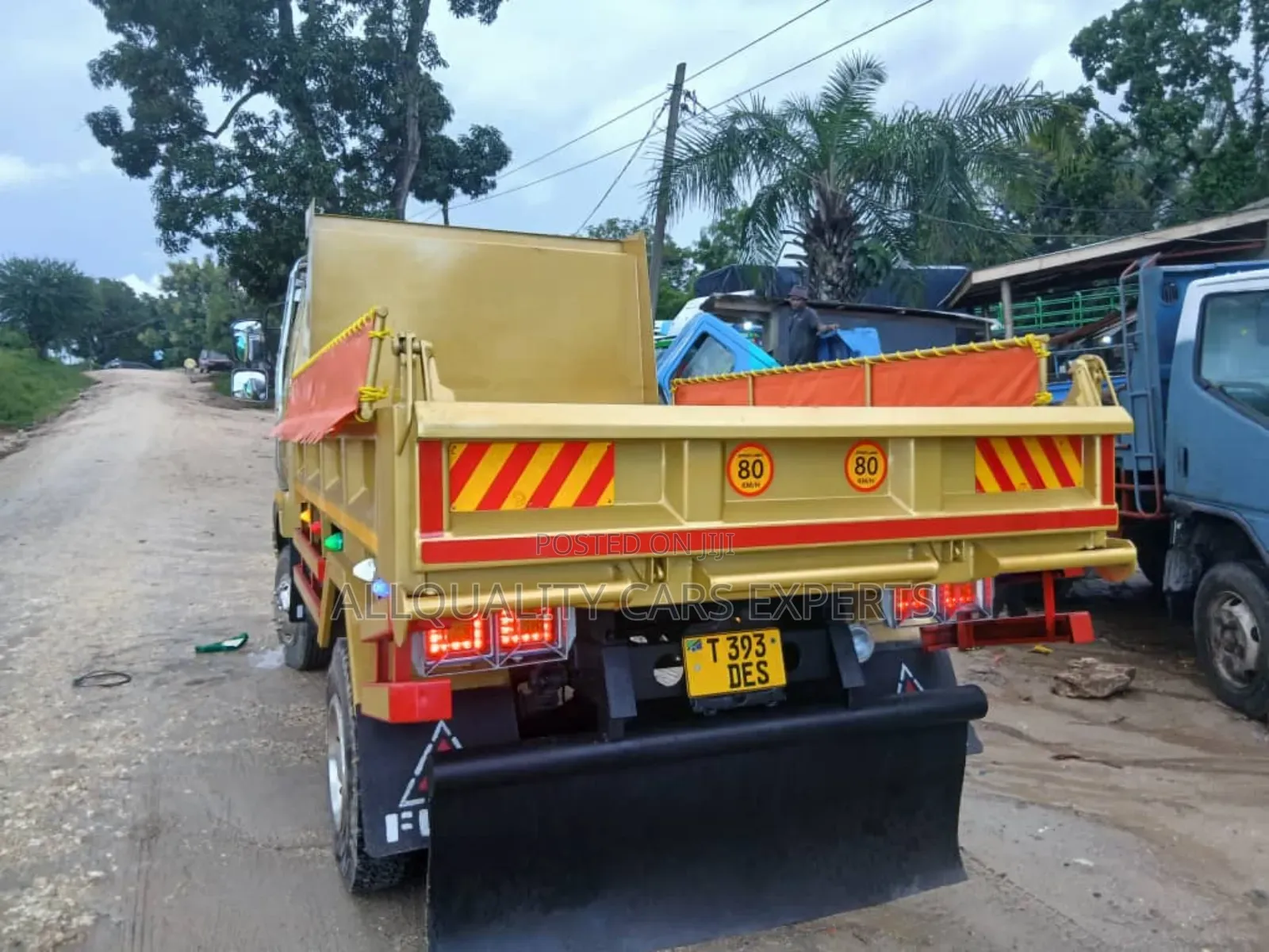 Fuso Tiperr Dump 6d17