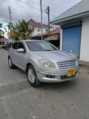 Nissan Dualis 2011 Silver