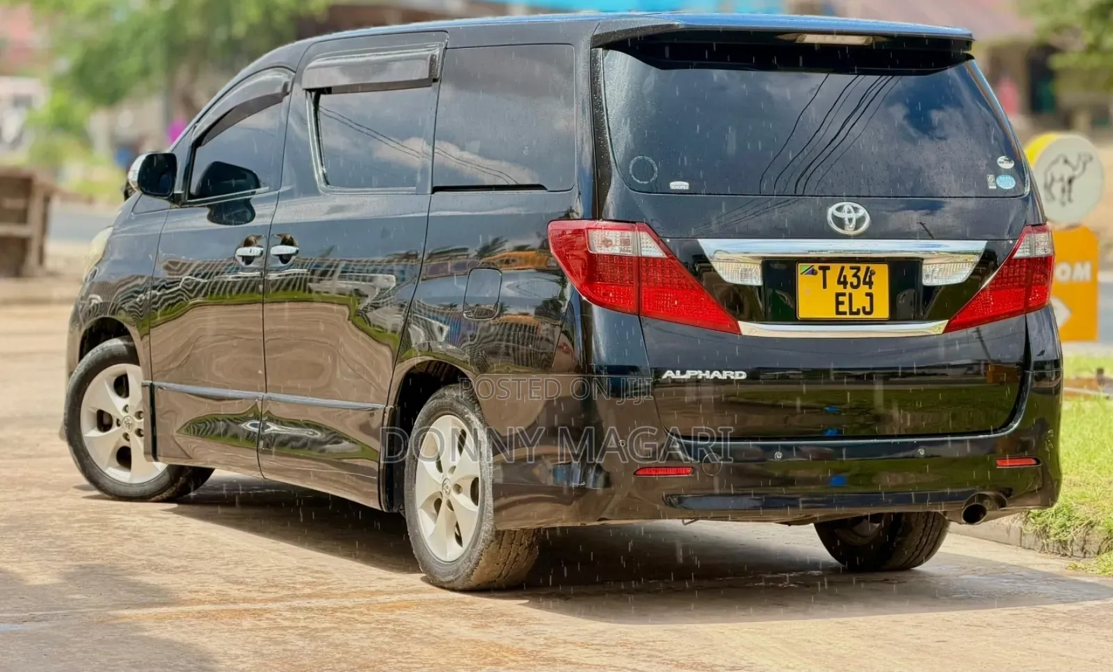 Toyota Alphard 2009 Black