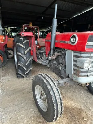 Massey Ferguson 165
