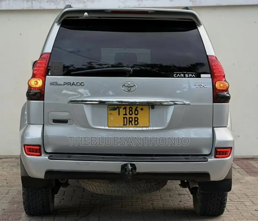 Toyota Land Cruiser Prado 2006 Silver
