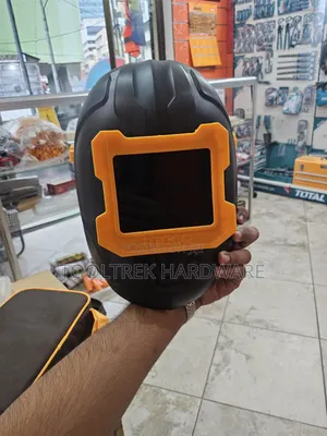 Ingco Welding Helmet With Flip Up Window Glass