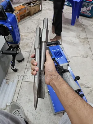 Basoo Demolition Hammer/Dugger 2000w 100a