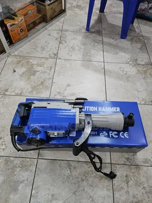 Basoo Demolition Hammer/Digger 2000w 65a