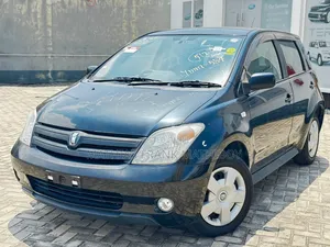 Toyota IST 2002 Black