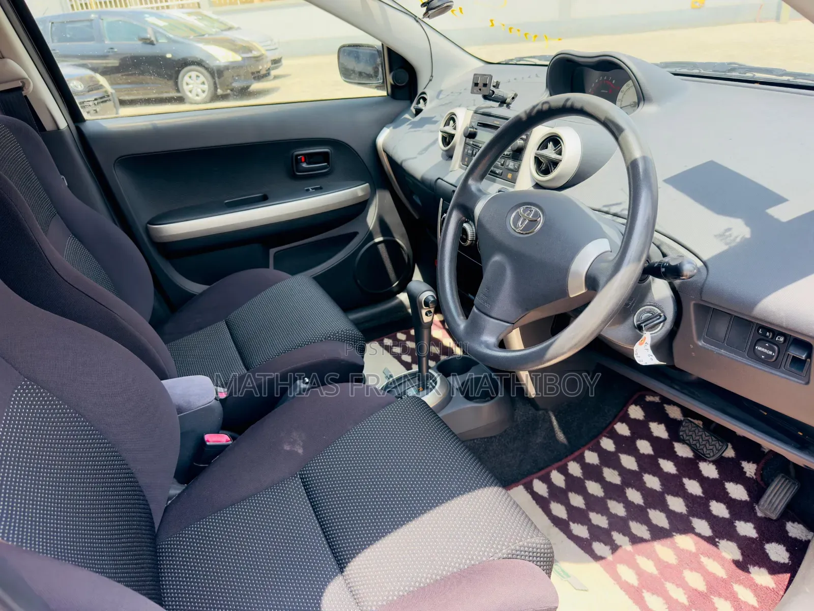 Toyota IST 2002 Black
