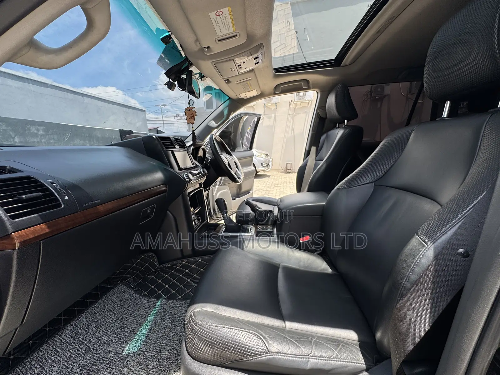 Toyota Land Cruiser Prado 2010 Black