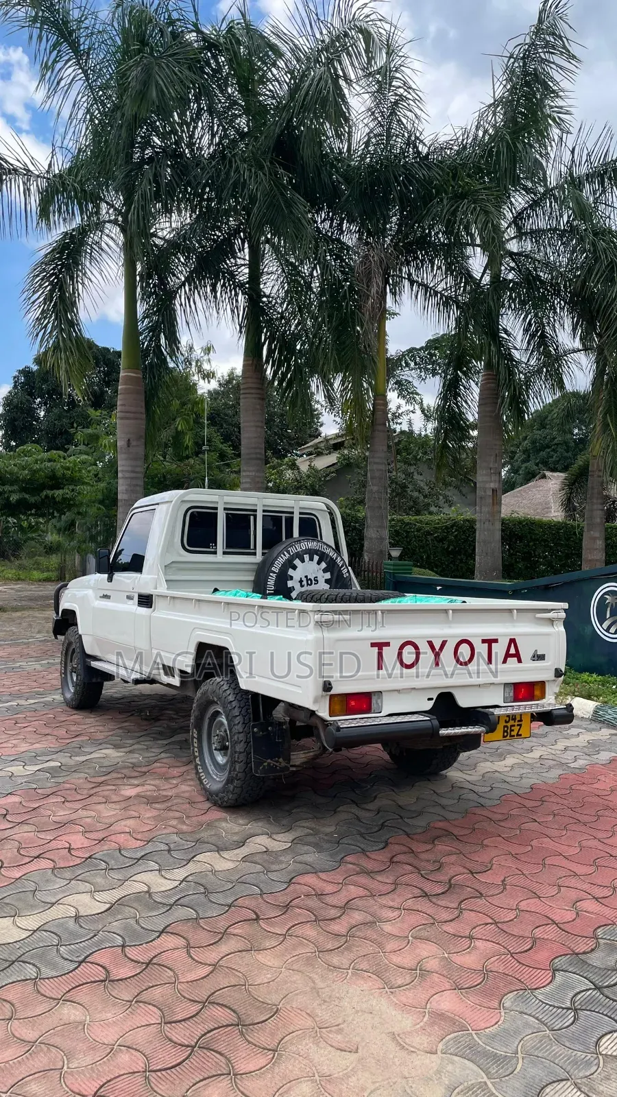Toyota Land Cruiser 79 Series 2002 White