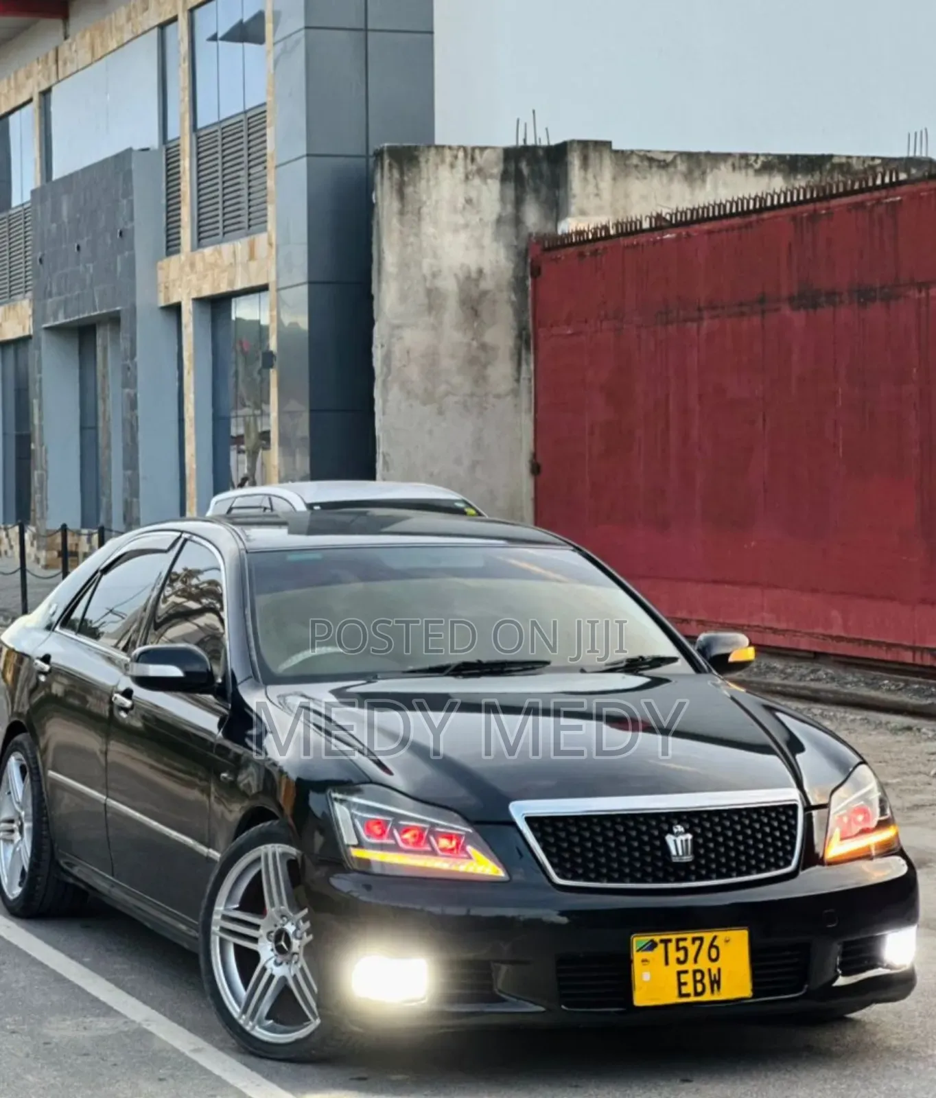 Toyota Crown 2006 Black