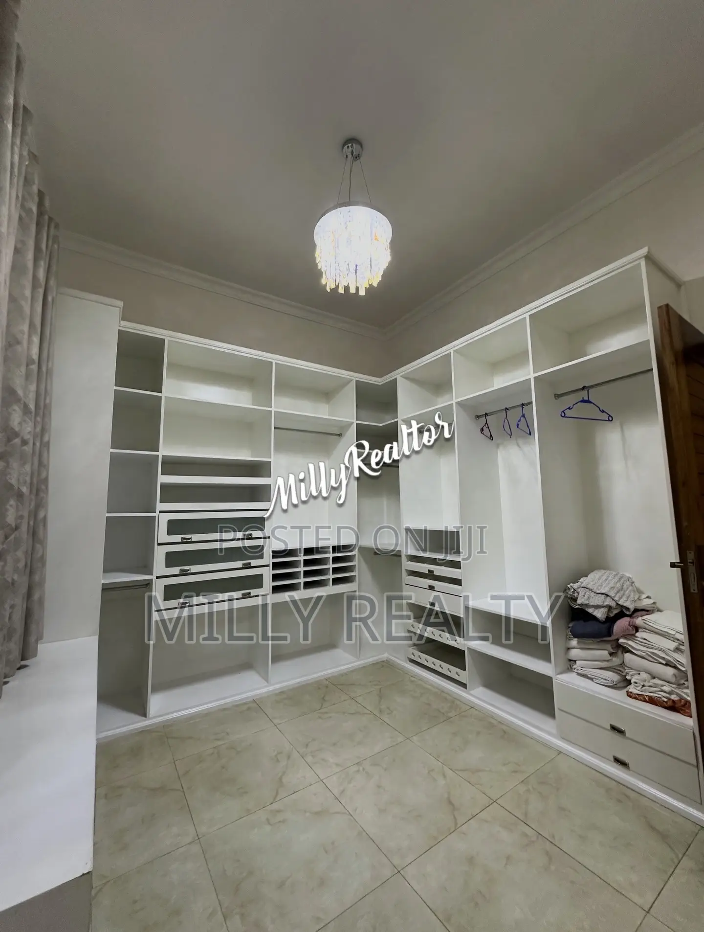 Furnished 5bdrm Villa in Mbezi Beach Rainbow for rent
