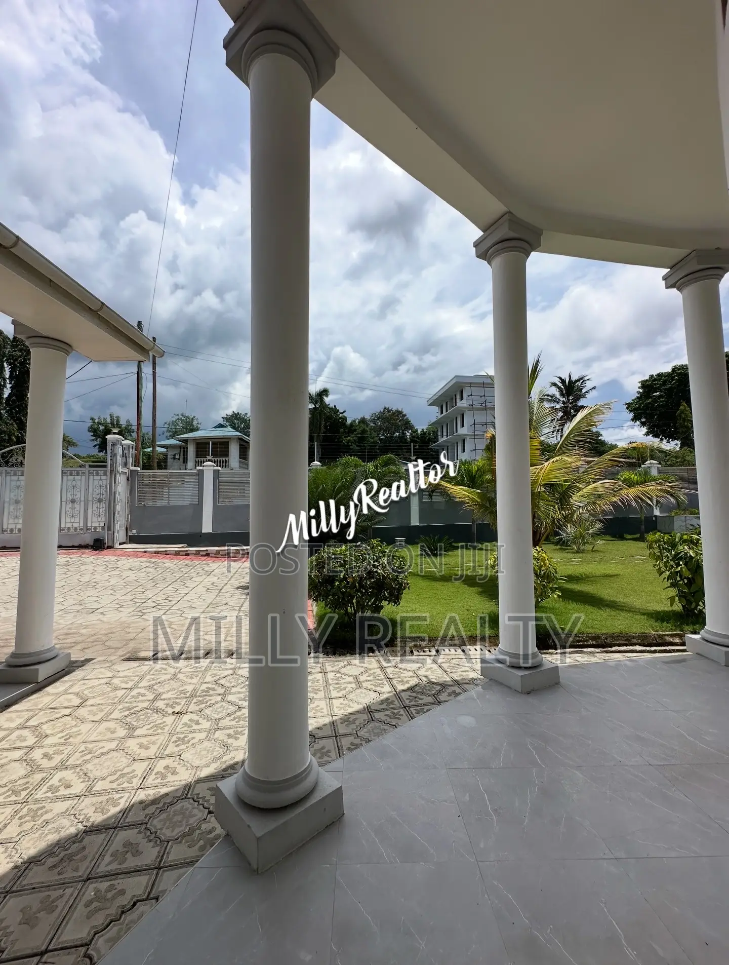 Furnished 5bdrm Villa in Mbezi Beach Rainbow for rent