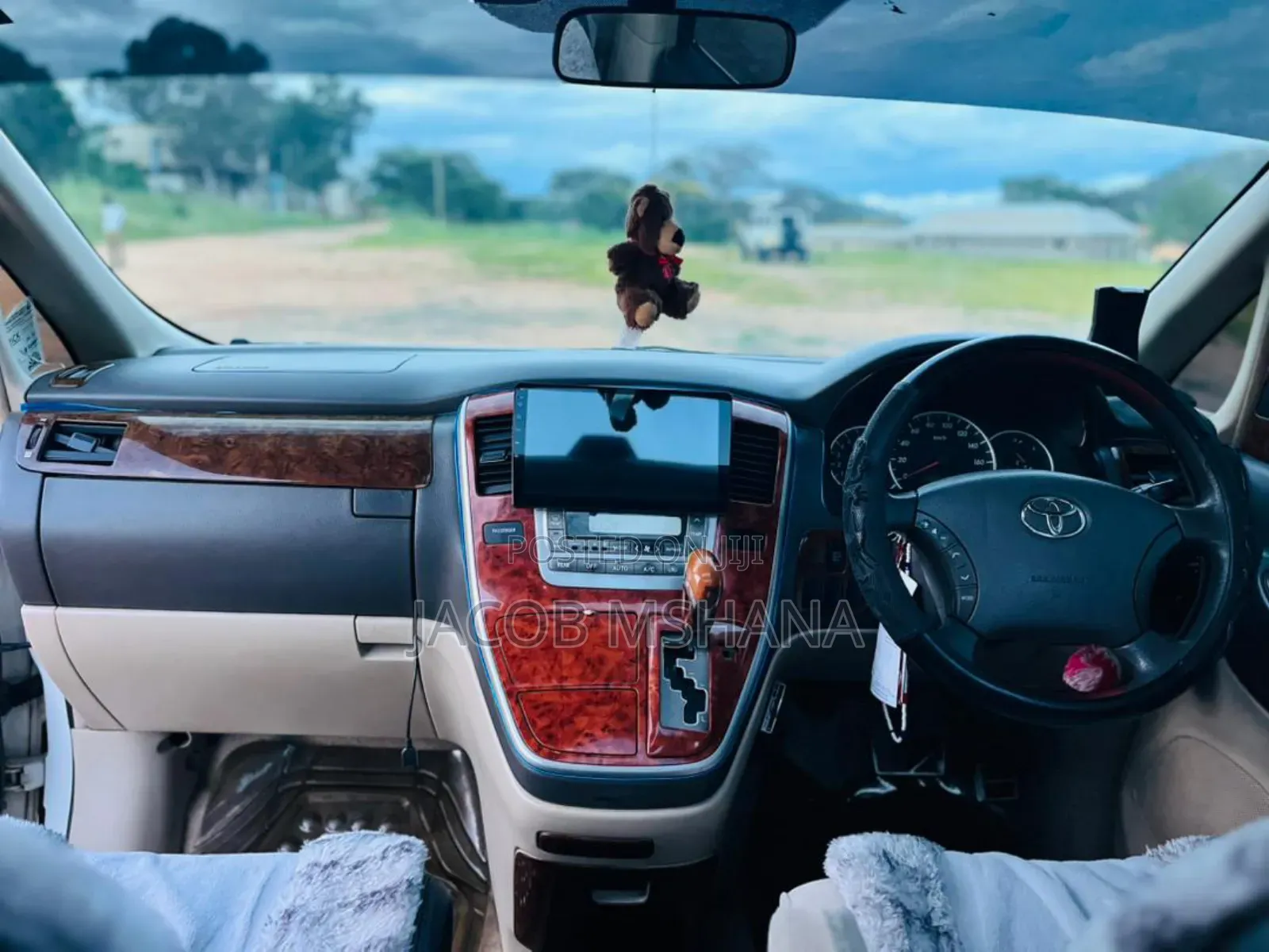Toyota Alphard 2008 White
