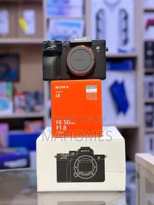 Sony Alpha 7 v With Lens Fe 50mm F1.8
