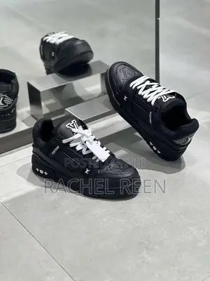 New Louis Vuitton Black Colour Leather Shoes Original