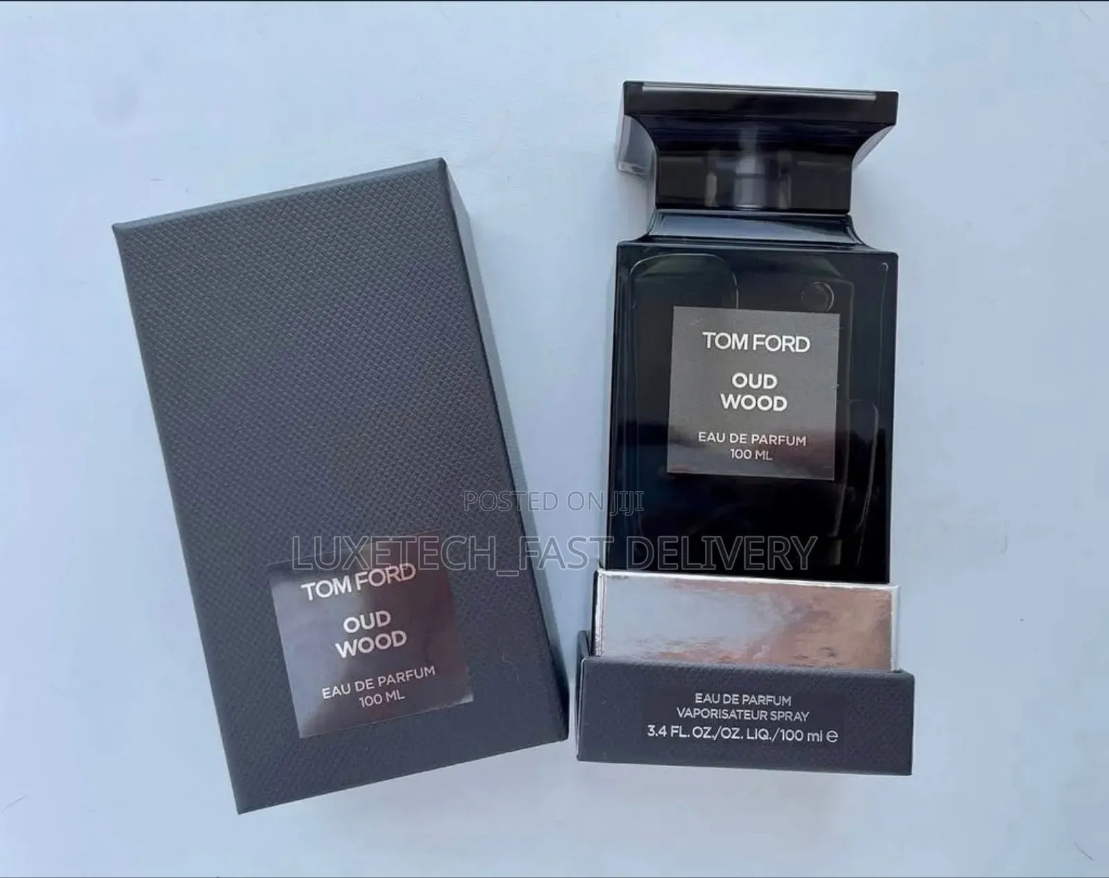 Tom Ford Oud Wood Eau De Parfum, a Luxurious Unisex Fragrance