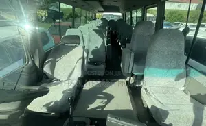 Toyota Coaster 2004 Blue