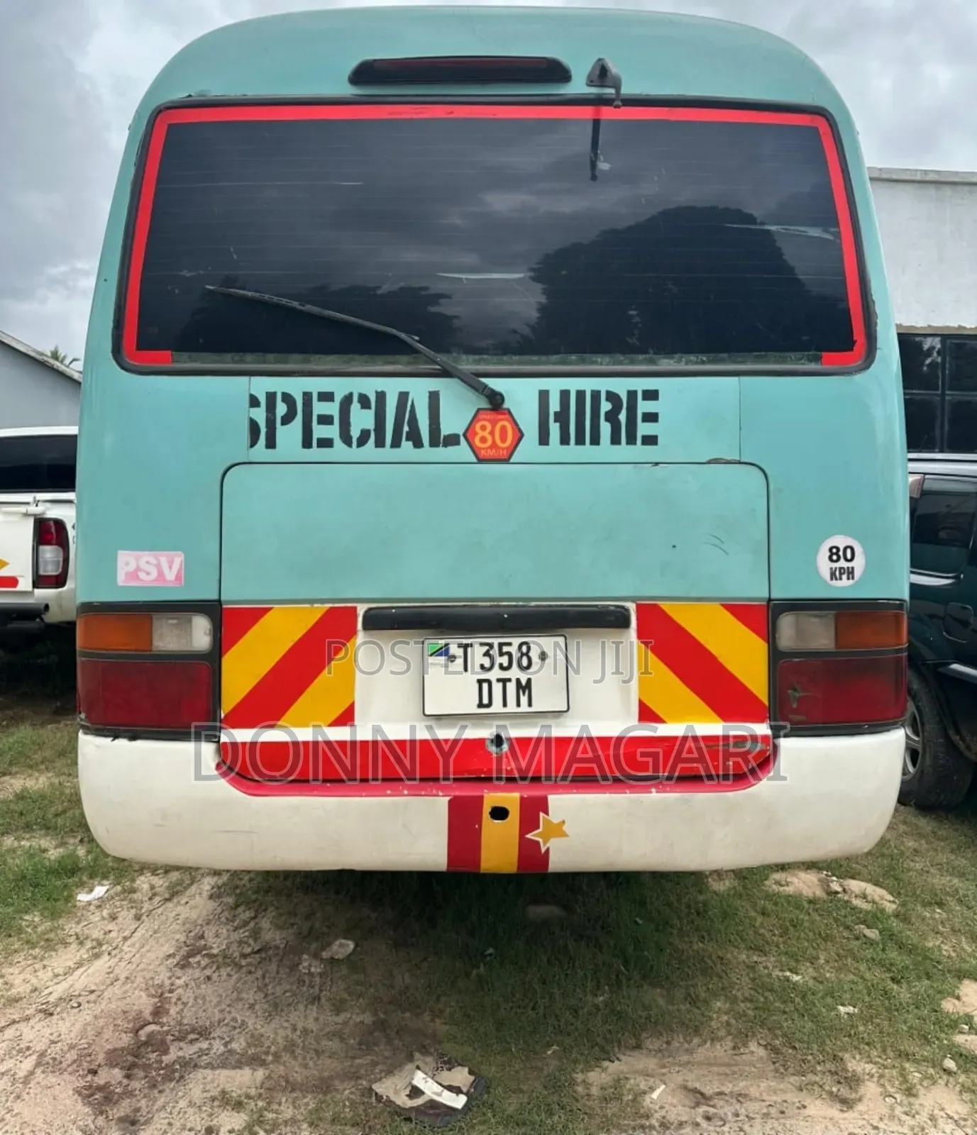 Toyota Coaster 2004 Blue