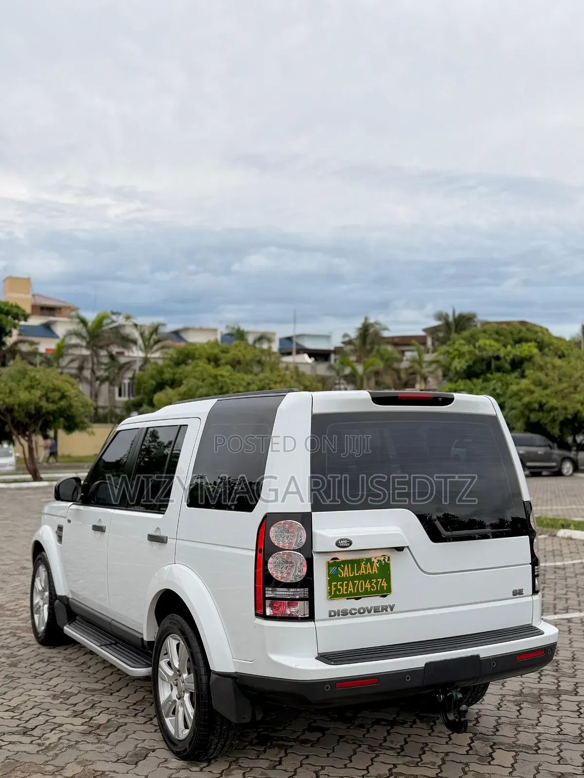 Land Rover Discovery 2014 Burgundy