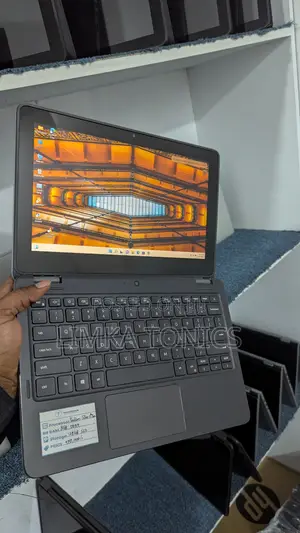 New Laptop Dell Latitude 3120 8GB Intel Pentium SSD 128GB