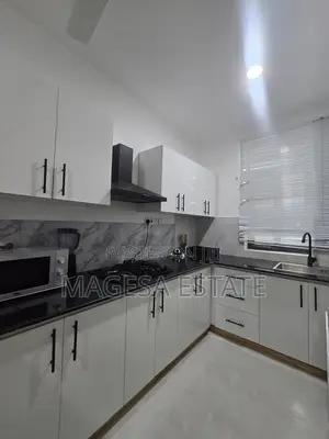 Furnished 1bdrm Apartment in Oyster Bay for rent