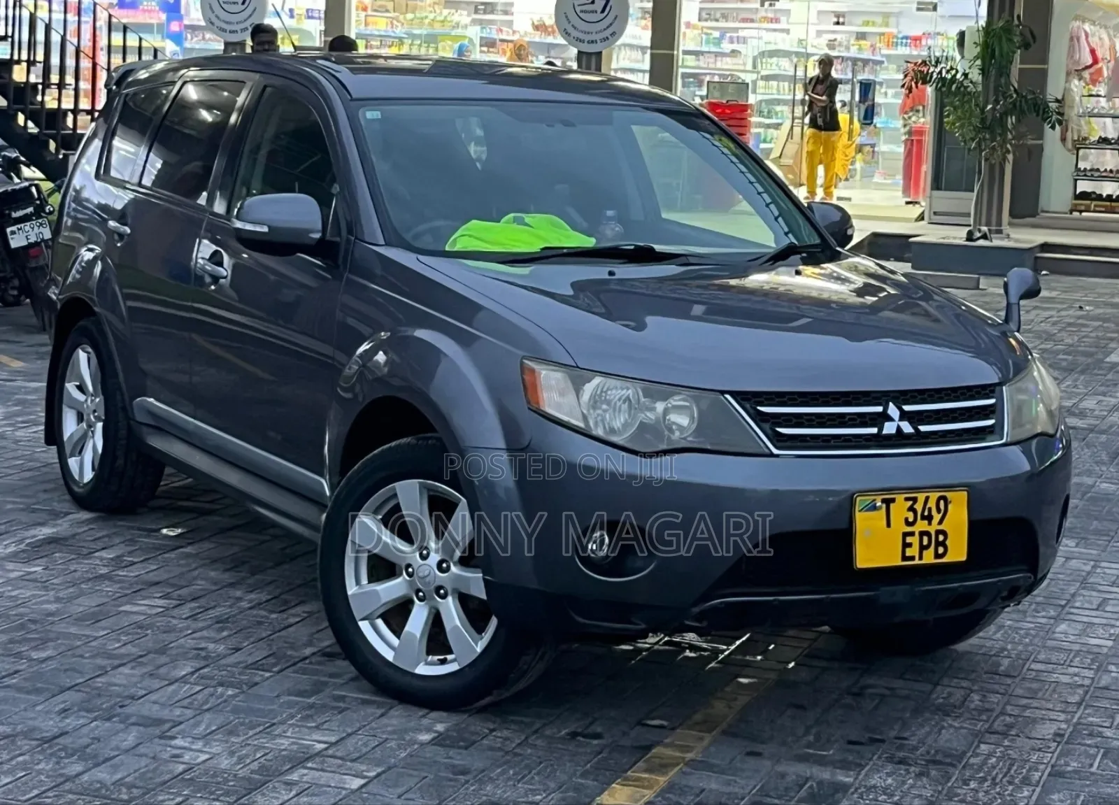 Mitsubishi Outlander 2010 Gray