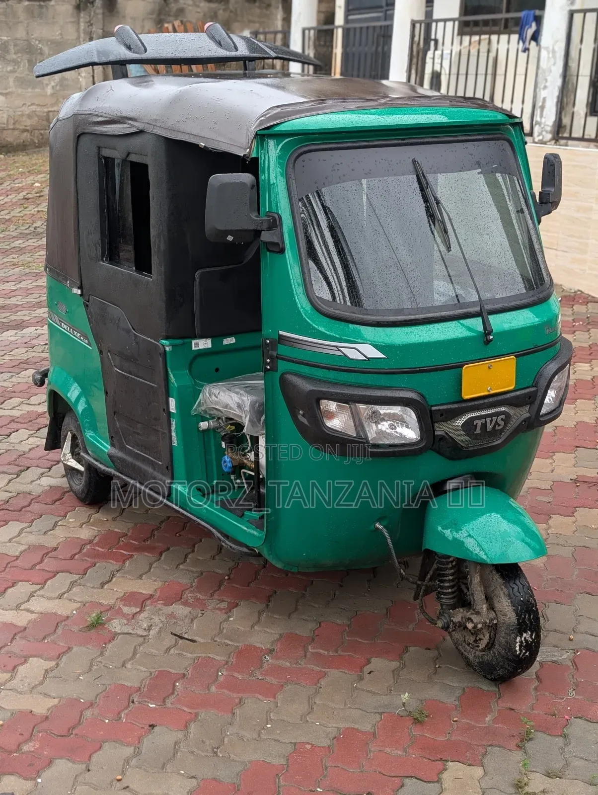 TVS King Deluxe Plus iTouch Start 2025 Green