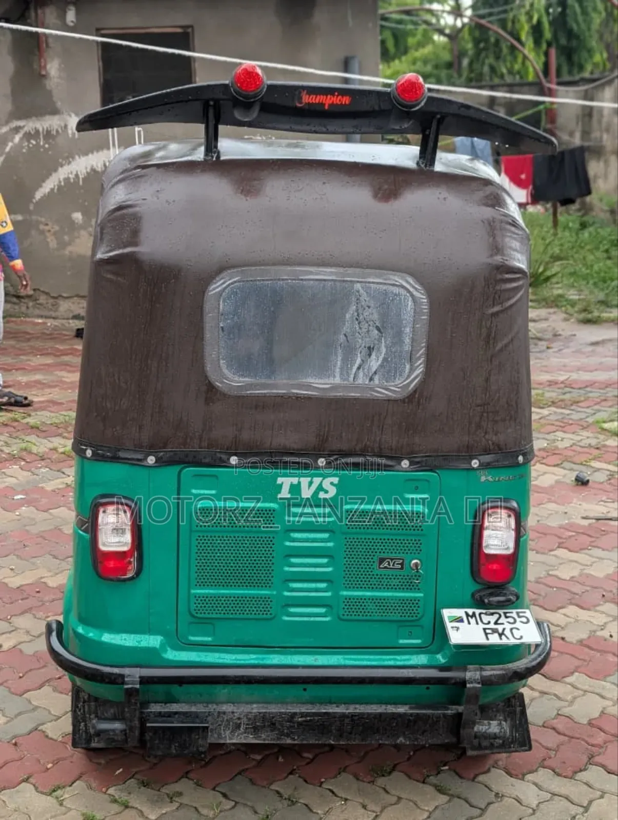 TVS King Deluxe Plus iTouch Start 2025 Green
