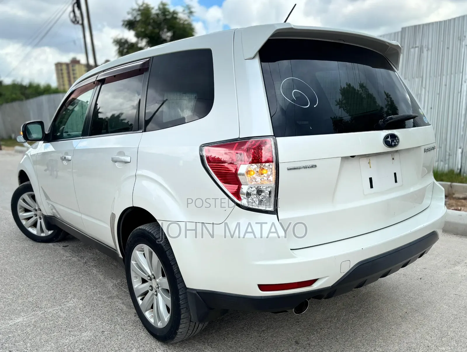 Subaru Forester 2010 White