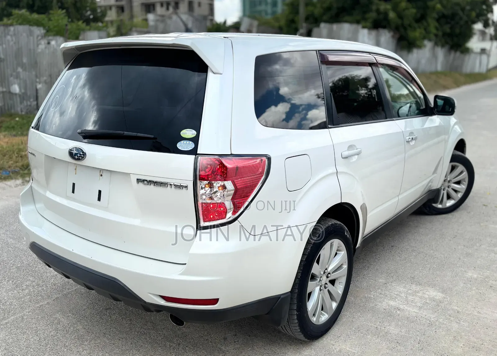 Subaru Forester 2010 White