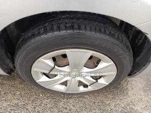 Toyota Ractis 2005 White