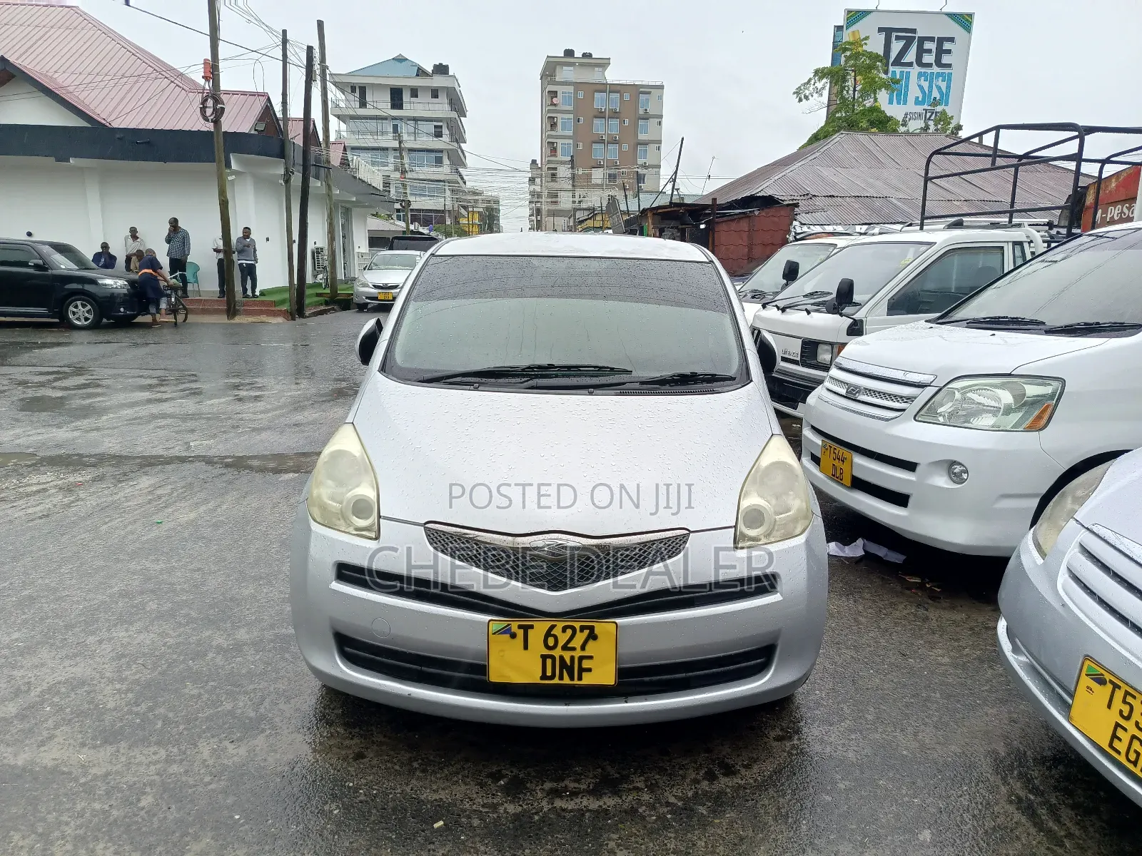 Toyota Ractis 2005 White