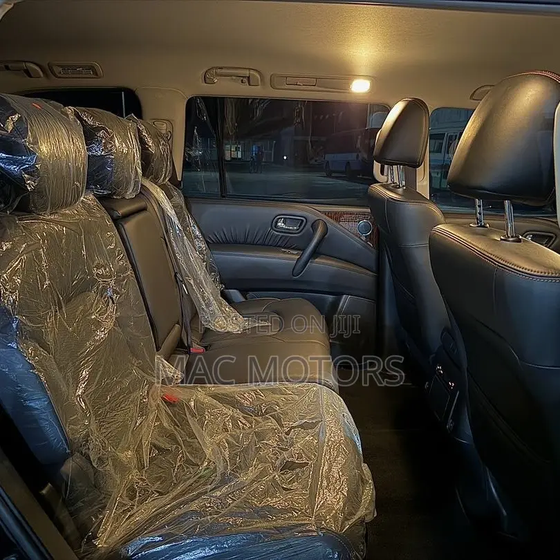 Nissan Patrol 2024 Matt Black