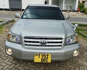 Toyota Kluger 2004 Silver