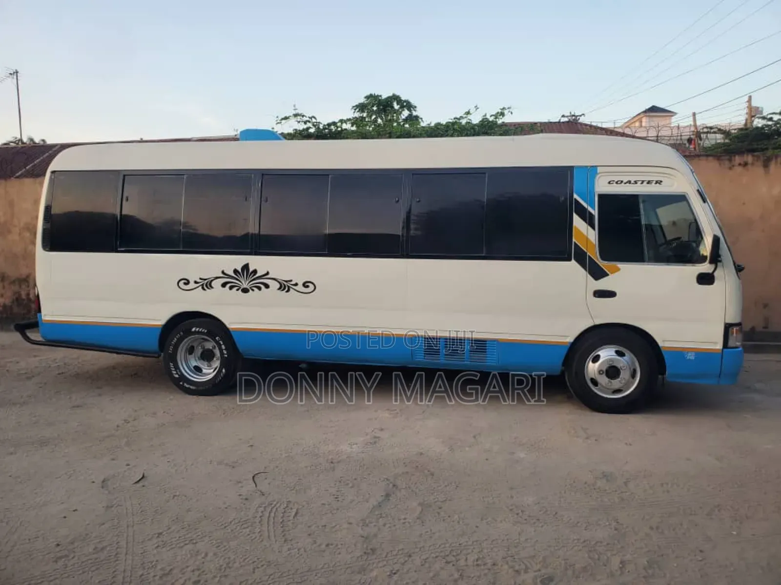 Toyota Coaster 2003 White