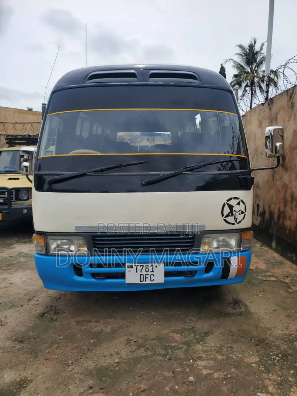 Toyota Coaster 2003 White