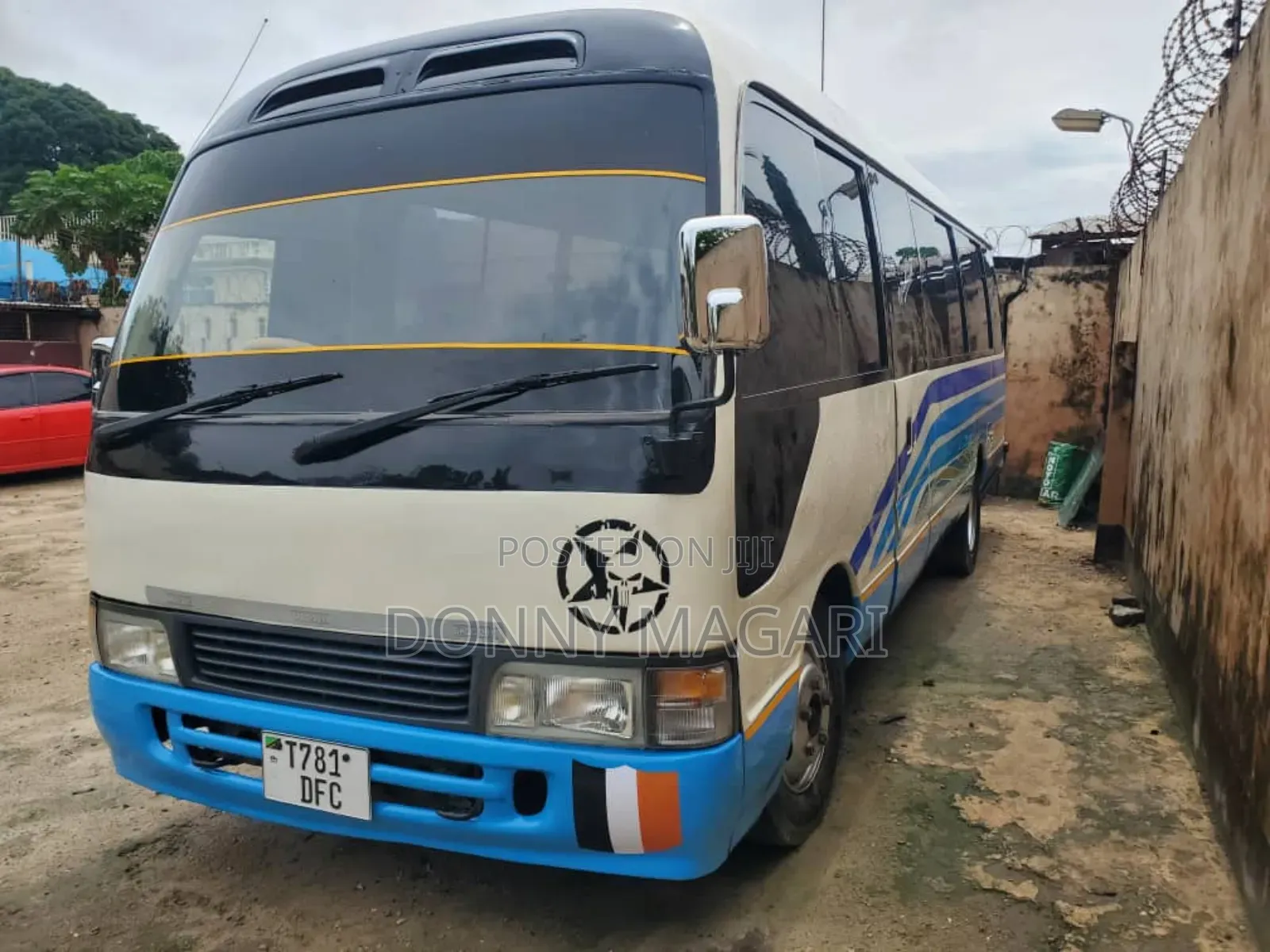 Toyota Coaster 2003 White