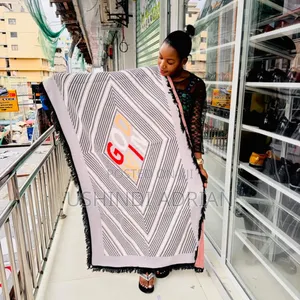 VikoiSize: Free Size–Inafaa Kila Mtu!Price: TZS 40,000/= Tu