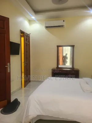 Furnished 2bdrm Apartment in Oyster Bay for rent