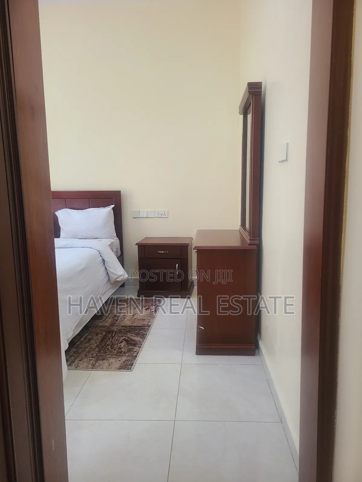Furnished 2bdrm Apartment in Oyster Bay for rent