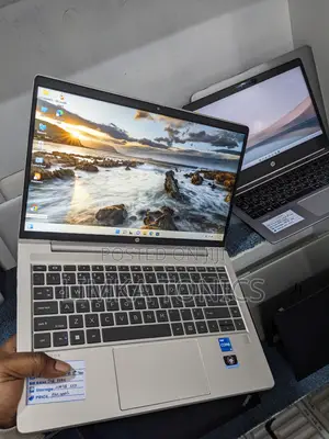 Laptop HP ProBook 440 8GB Intel Core i5 SSD 256GB