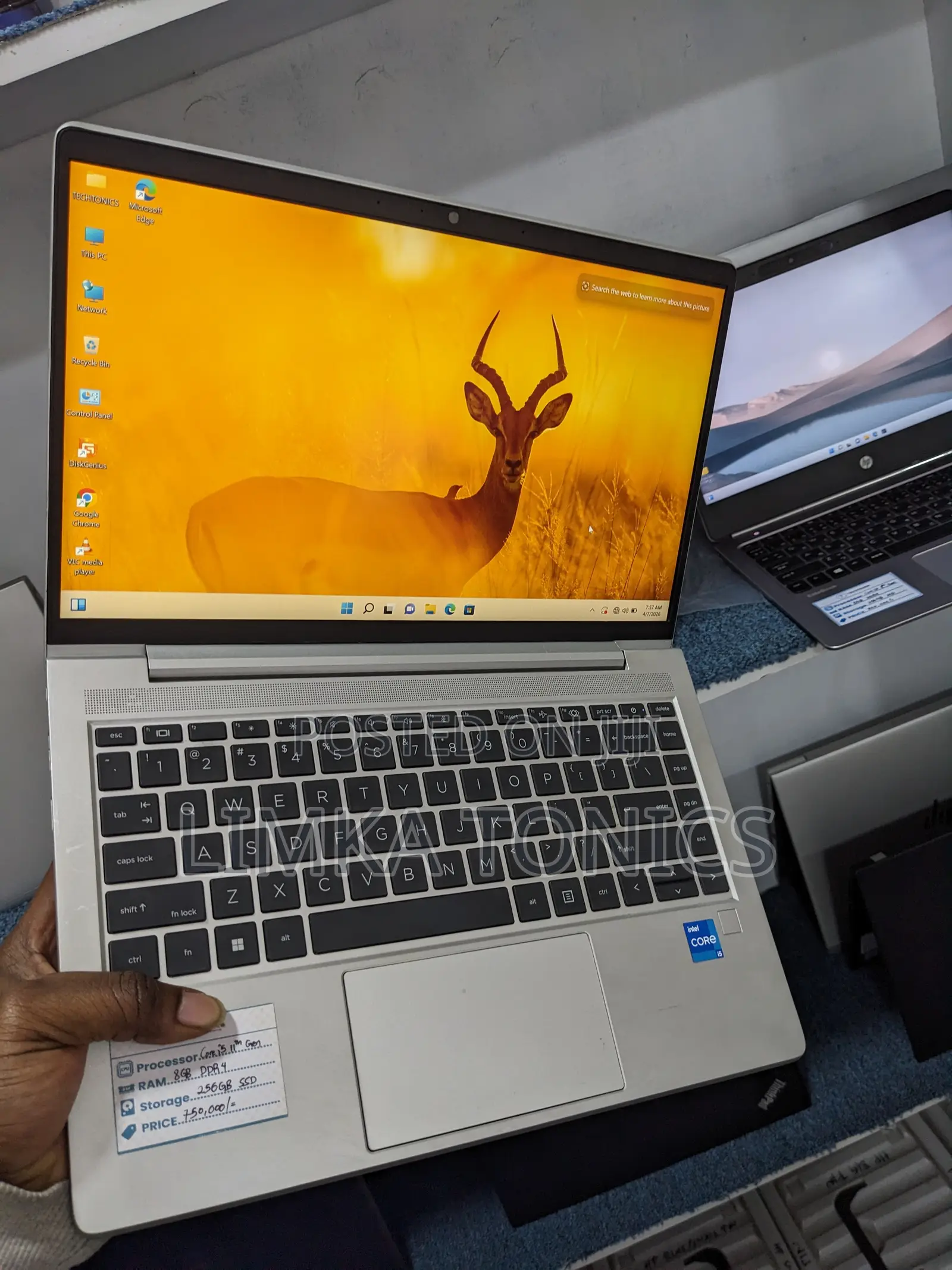 New Laptop HP ProBook 440 8GB Intel Core i5 SSD 256GB